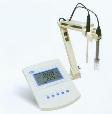 上海康儀智能型電導(dǎo)率儀DDS-12A（307）