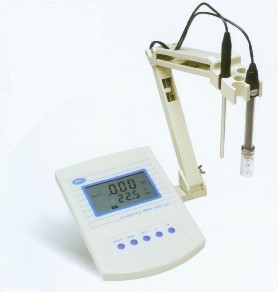 上?？祪x智能型電導(dǎo)率儀DDS-320